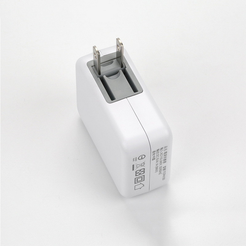 Uniwersalna szybka ładowarka USB lub typu C do telefonów komórkowych 50 Hz 60 Hz