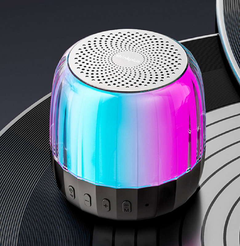 Bluetooth Speaker 15W RMS Wydajność 89mm Głośnik obsługuje kartę BT TF Do 32GB Radio FM I kolorowe światła dla miłośników outdooru