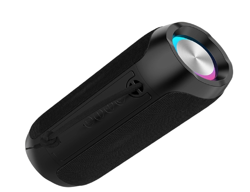 Głośnik czterokolorowy (czarny, szary, czerwony, niebieski) z ABS+silikonem, podwójnymi przetwornikami 45MM 5W, wodoodporny IPX4, bateria 1200mAh, światło RGB
