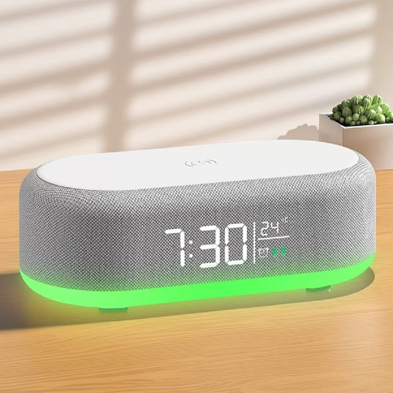 ETEK Bluetooth 5.3 wielofunkcyjny głośnik z wyświetlaczem temperatury, zegarem, baterią 1200mAh, bezprzewodowym ładowaniem 15W, sterownikiem 52mm 5W.