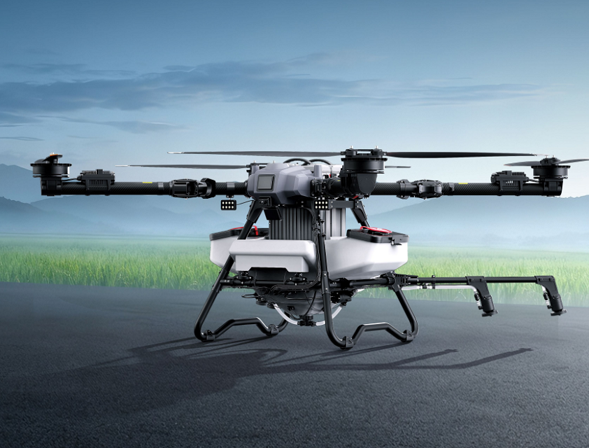 Z80 flagowy dron rolniczy: 80L Spray + 120L Spread + 80kg Lift.